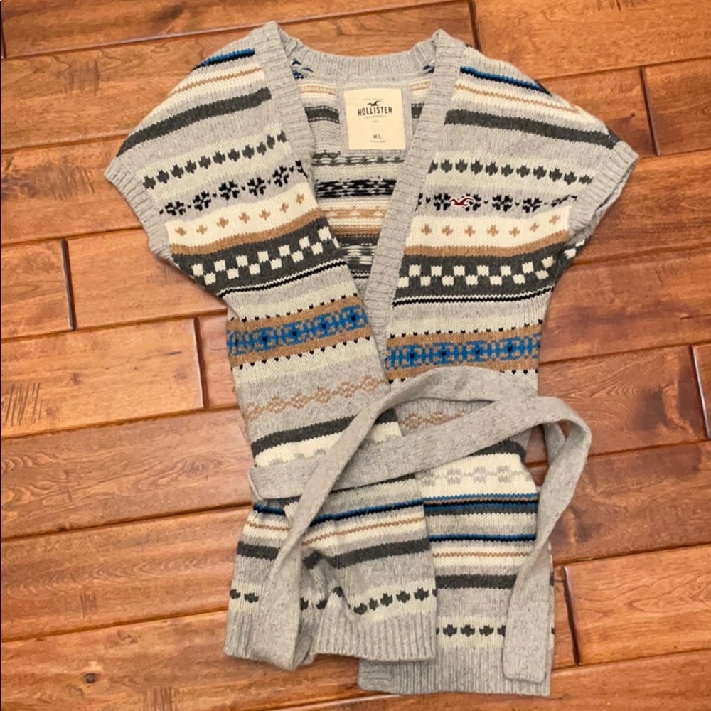 Hollister sweater cardigan